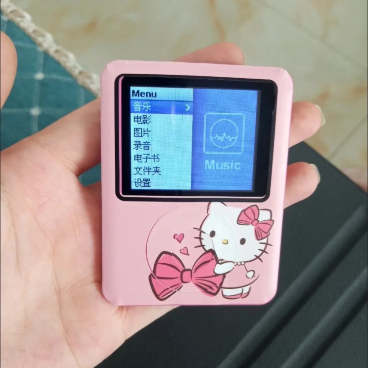 Kawaii New Sanrio HelloKitty P - مراجعة Audio Music Player وسعره
